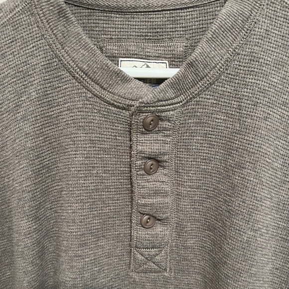 Eddie Bauer Waffle Henley, size XL - Picture 6 of 8